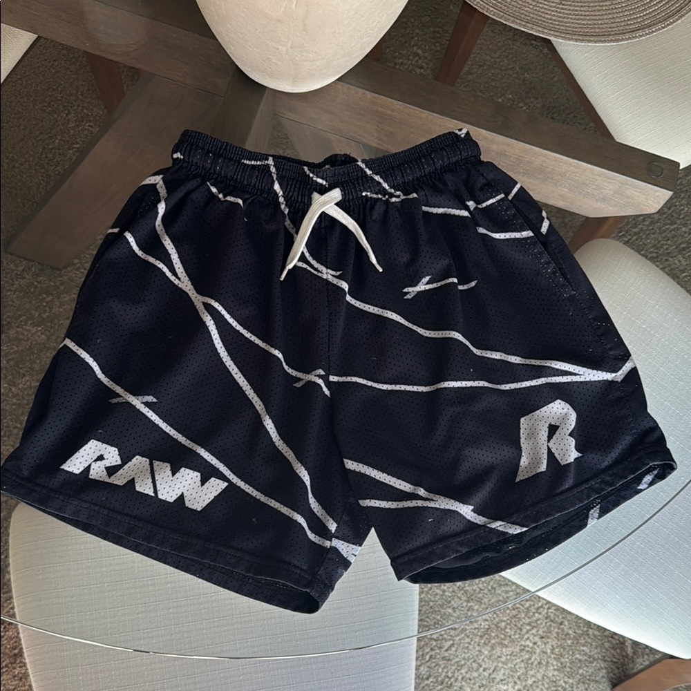 RAW NUTRITION Shorts